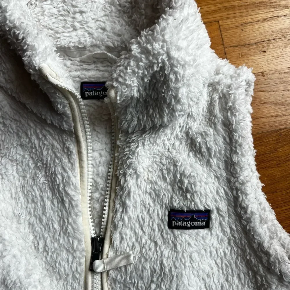 Patagonia Girls' Los Gatos Fleece Vest White Warm Sherpa Front Zip Sleeveless